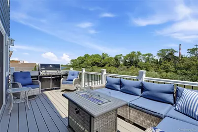 35 Redfield Road, Island Park, NY 11558 - Photo 18