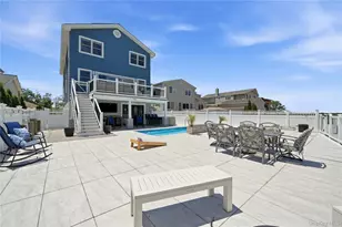 35 Redfield Rd, Island Park, NY 11558 - Photo 44