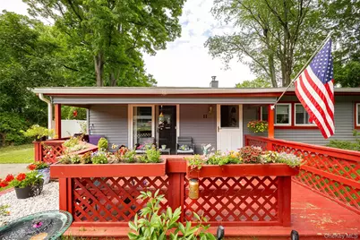 11 Princeton, Red Hook, NY 12571 - Photo 16