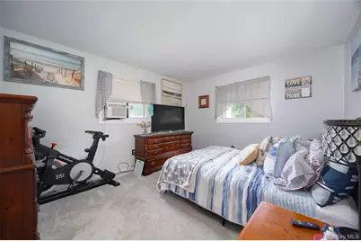 11 Princeton, Red Hook, NY 12571 - Photo 10