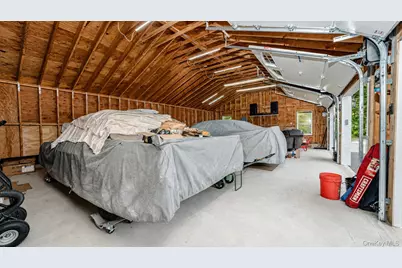 9 Huckleberry Lane, East Setauket, NY 11733 - Photo 32