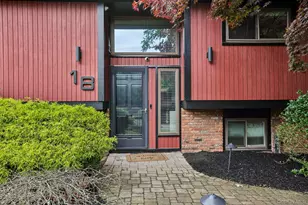 18 Pippen Pl, New City, NY 10956 - Photo 2