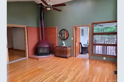 35 W Allison, Pearl River, NY 10965 - Photo 14