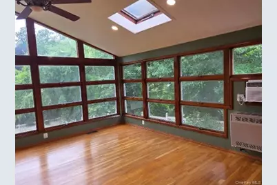 35 W Allison, Pearl River, NY 10965 - Photo 10