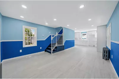 532 Washington Avenue, West Hempstead, NY 11552 - Photo 10