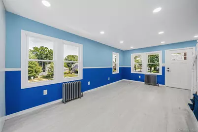 532 Washington Avenue, West Hempstead, NY 11552 - Photo 8
