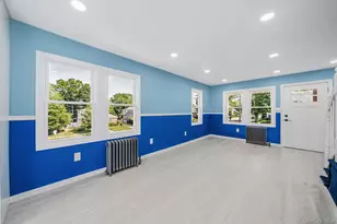 532 Washington Ave, West Hempstead, NY 11552 - Photo 8