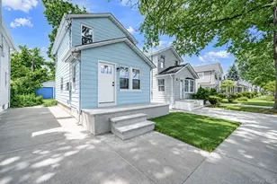 532 Washington Ave, West Hempstead, NY 11552 - Photo 4