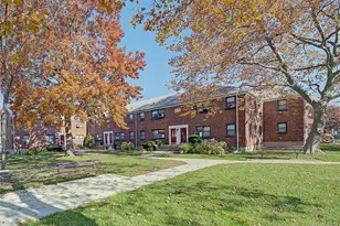 199-21 19th Ave, Whitestone, NY 11357 - Photo 22