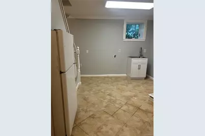207 Morsemere Avenue, Yonkers, NY 10703 - Photo 18