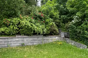 207 Morsemere Ave, Yonkers, NY 10703 - Photo 24