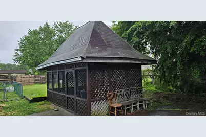 935 Homestead Avenue, Maybrook, NY 12543 - Photo 4
