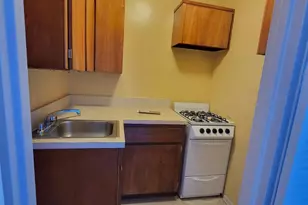 89-00 170th St, Jamaica, NY 11432 - Photo 4