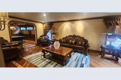 7 Arista Court, Dix Hills, NY 11746 - Photo 12