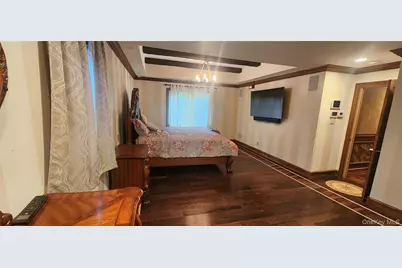 7 Arista Court, Dix Hills, NY 11746 - Photo 16