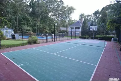 7 Arista Court, Dix Hills, NY 11746 - Photo 22