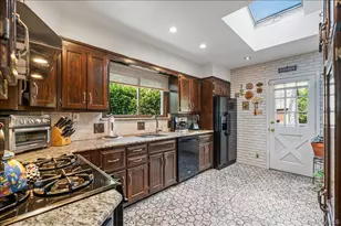 25 Archer Rd, West Hempstead, NY 11552 - Photo 12