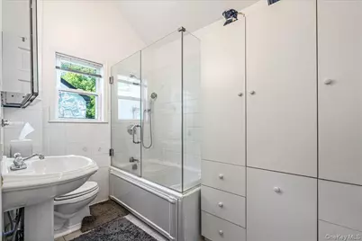 25 Archer Road, West Hempstead, NY 11552 - Photo 18