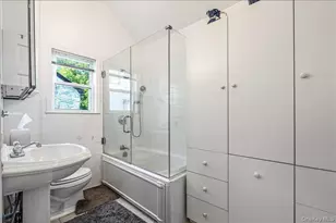 25 Archer Rd, West Hempstead, NY 11552 - Photo 18