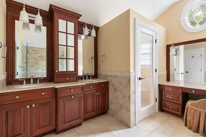 1390 Poulson Street, Wantagh, NY 11793 - Photo 12