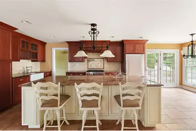 1390 Poulson Street, Wantagh, NY 11793 - Photo 2