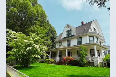 169 S Park Avenue, Rockville Centre, NY 11570 - Photo 1