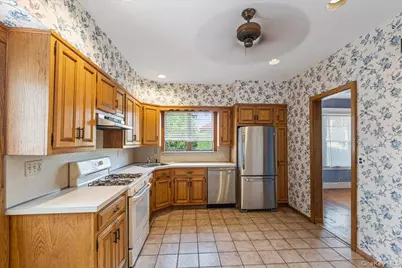 169 S Park Avenue, Rockville Centre, NY 11570 - Photo 6