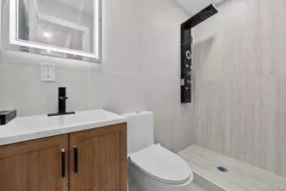 11420 149th Street, Jamaica, NY 11436 - Photo 8