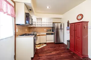 67-41 197th St, Fresh Meadows, NY 11365 - Photo 6