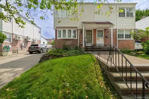 67-41 197th St, Fresh Meadows, NY 11365 - Photo 2