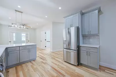 58-13 69th Place, Maspeth, NY 11378 - Photo 22