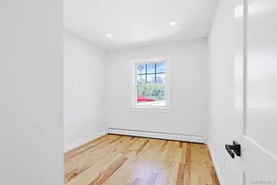 58-13 69th Pl, Maspeth, NY 11378 - Photo 12