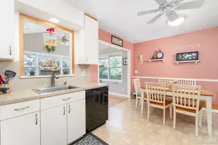 23 Staller Blvd, Hampton Bays, NY 11946 - Photo 18