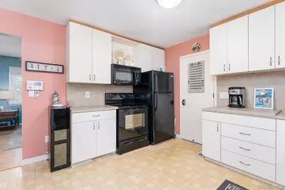 23 Staller Boulevard, Hampton Bays, NY 11946 - Photo 16