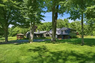 180 Dean Rd, Stormville, NY 12582 - Photo 2