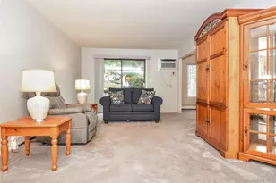 376 Country Club Ln, Pomona, NY 10970 - Photo 2