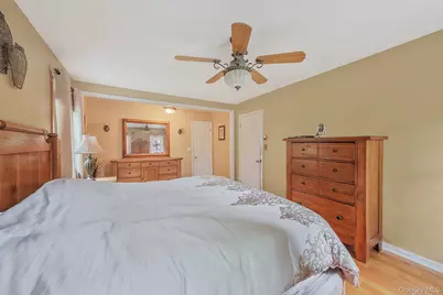 404 Bicycle Path, Port Jefferson Station, NY 11776 - Photo 16
