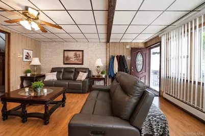6149 62nd Avenue, Middle Village, NY 11379 - Photo 2