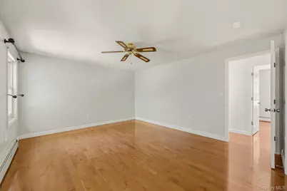 74 Peach Road, Poughkeepsie, NY 12601 - Photo 18