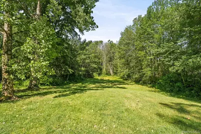 74 Peach Road, Poughkeepsie, NY 12601 - Photo 34