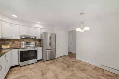 74 Peach Road, Poughkeepsie, NY 12601 - Photo 12