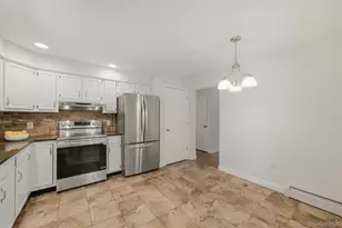 74 Peach Rd, Poughkeepsie, NY 12601 - Photo 12