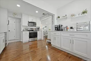 672 Anderson Ave, Franklin Square, NY 11010 - Photo 2