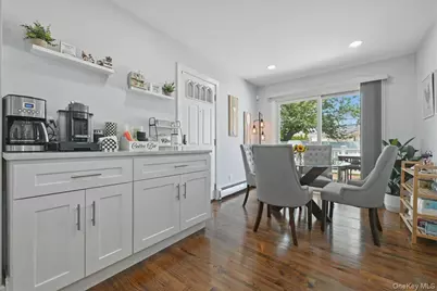 672 Anderson Avenue, Franklin Square, NY 11010 - Photo 10
