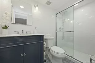 672 Anderson Ave, Franklin Square, NY 11010 - Photo 24