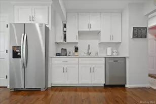 672 Anderson Ave, Franklin Square, NY 11010 - Photo 12