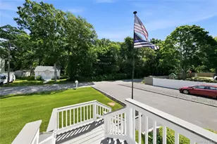 202 Whittier Dr, Mastic Beach, NY 11951 - Photo 26