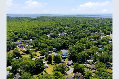 202 Whittier Drive, Mastic Beach, NY 11951 - Photo 36