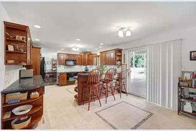 34 Stapleton Court, Middletown, NY 10940 - Photo 10