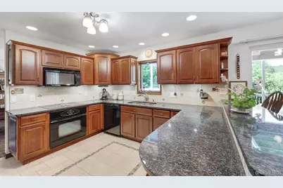 34 Stapleton Court, Middletown, NY 10940 - Photo 8